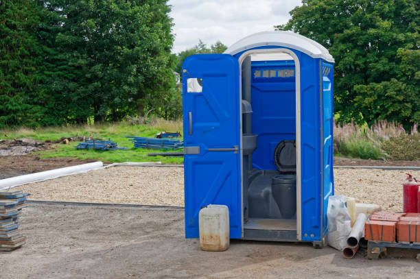 Best Portable Restroom Setup and Delivery  in Braddock, VA