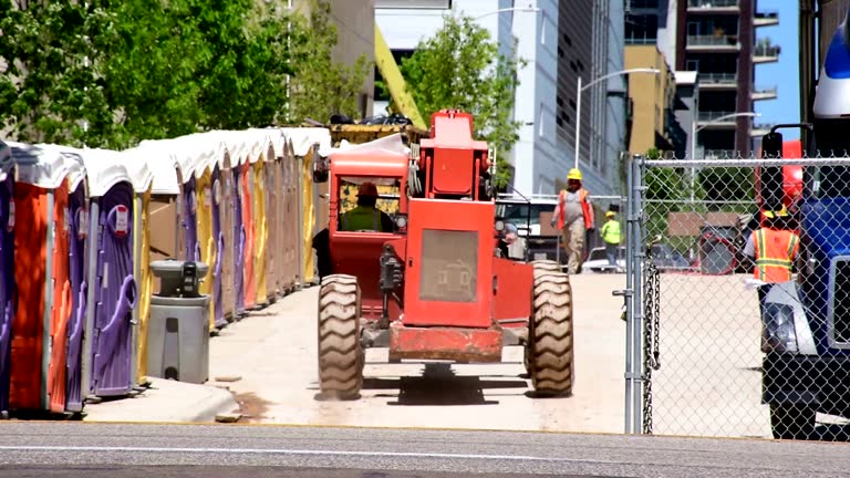 Best Portable Restroom Servicing (Cleaning and Restocking)  in Braddock, VA